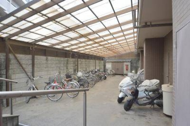 ホームセンター　DCMダイキ瀬野川店（ホームセンター）まで1305m