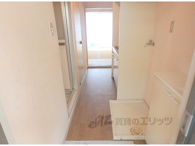 その他部屋・スペース　廊下