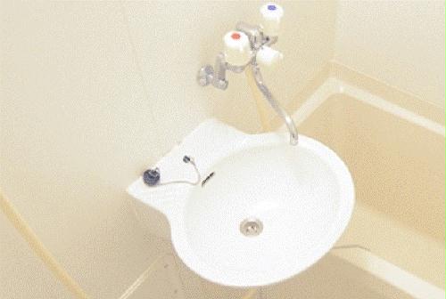 洗面設備　備品や設備仕様は号室等により異なります現地をご確認下さい。