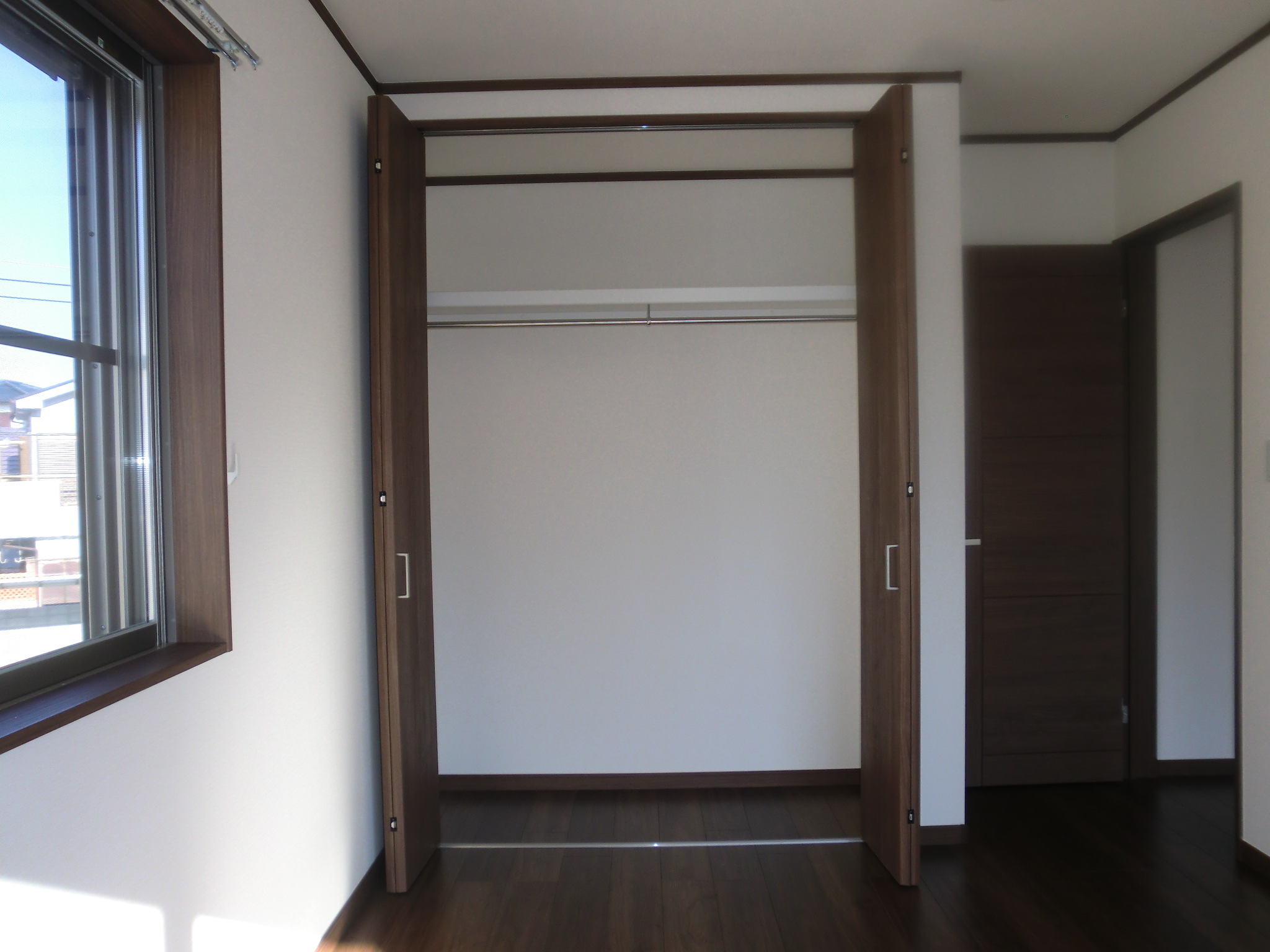 収納　２階6.8帖洋室のクローゼット