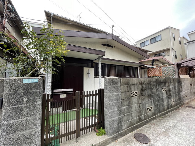 甲子園浜田町貸家の建物外観