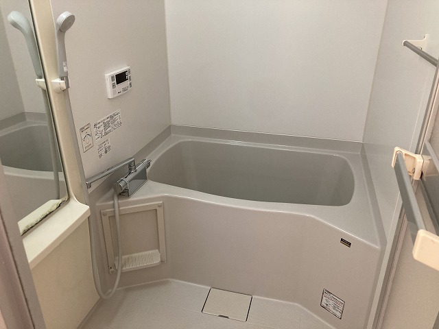 テンダーMIVの風呂写真