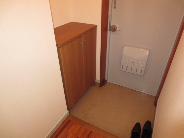 玄関　別の部屋の写真です