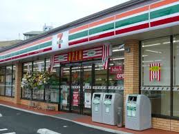 コンビニ　セブンイレブン 寝屋川音羽町店（コンビニ）まで374m