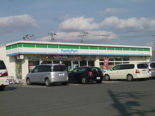 コンビニ　ファミリーマート岡山庭瀬店（コンビニ）まで547m
