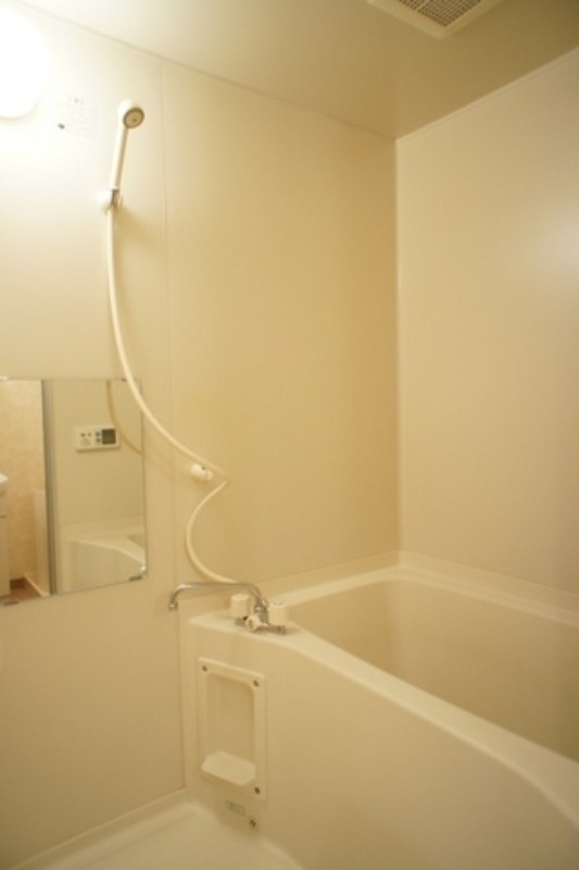 バス・シャワールーム　図面と現状に相違がある場合には現状を優先