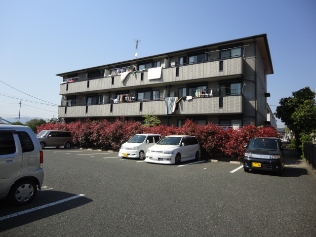 建物外観　建物外観を気になさる方へ、見た目の良い物件です