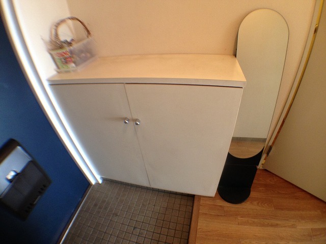 玄関　シューズＢＯＸ付き