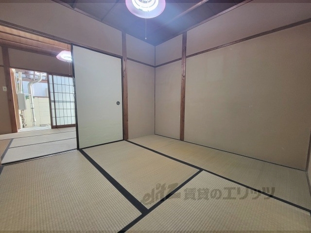 居室・リビング　居室