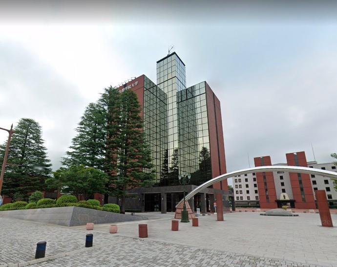 大学・短大　山梨学院大学（大学・短大）まで2100m