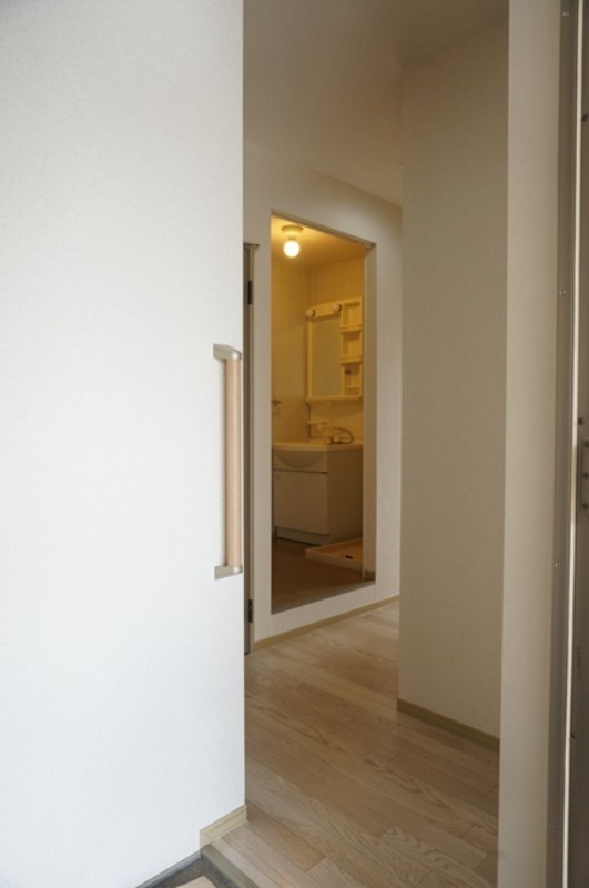 玄関　図面と現状に相違がある場合には現状を優先