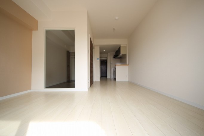 居室・リビング　※写真は同タイプの別部屋です（以下同）※