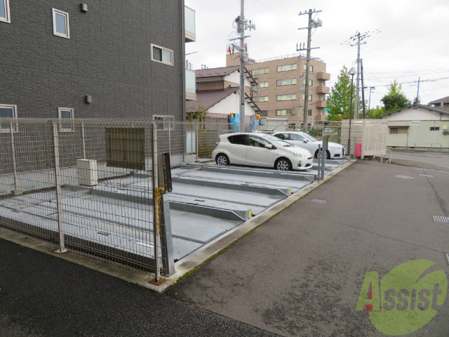 【仙台市宮城野区高砂のマンションの駐車場】