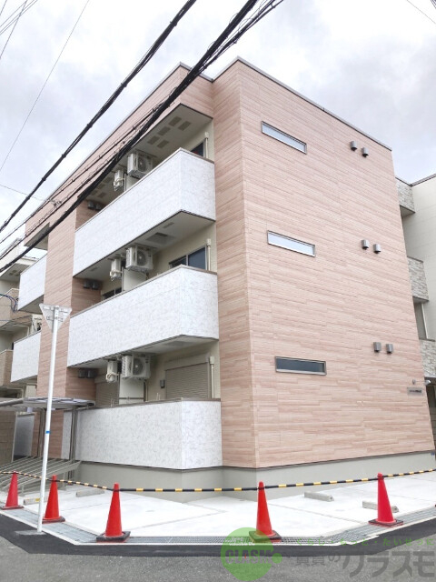 吹田市南正雀のアパートの建物外観