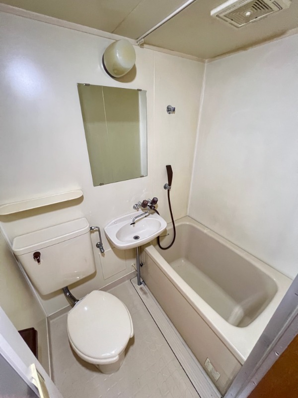 バス・シャワールーム　※他部屋写真参考