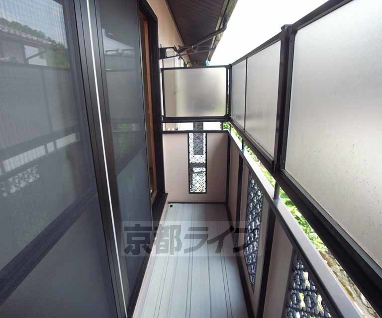 バルコニー　洗濯物もたくさん干せますね！