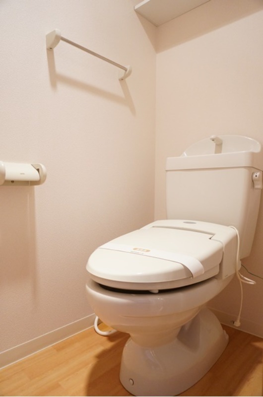 トイレ　図面と現状に相違がある場合には現状を優先