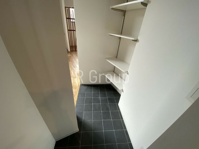 玄関　玄関周辺