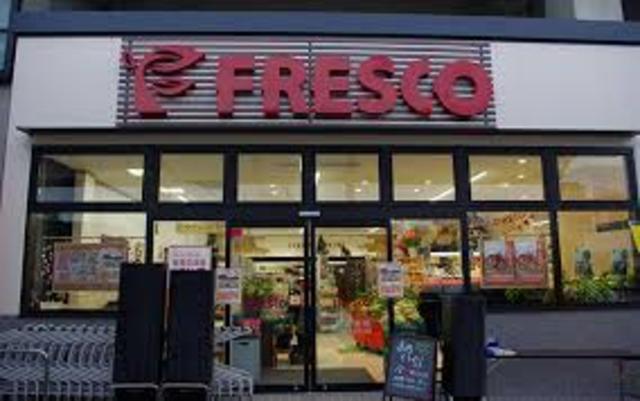 スーパー　フレスコ淀駅店（スーパー）まで681m