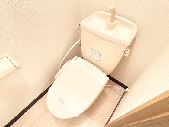 トイレ　シャワー付きトイレ