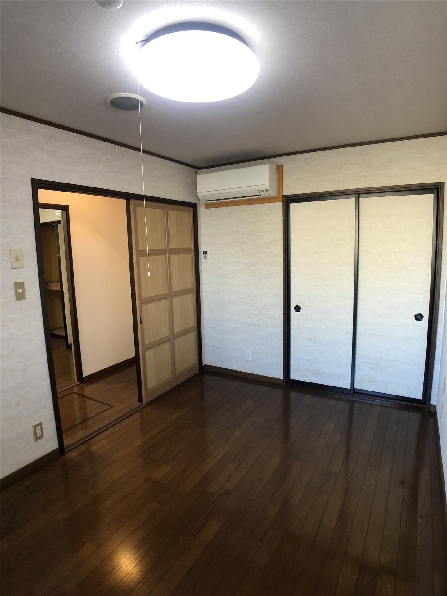 バルモアールの居間写真