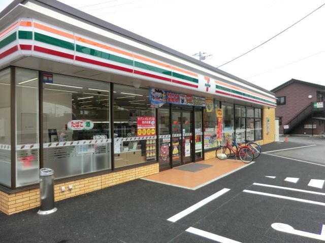 コンビニ　セブンイレブン浦和常盤10丁目店（コンビニ）まで637m
