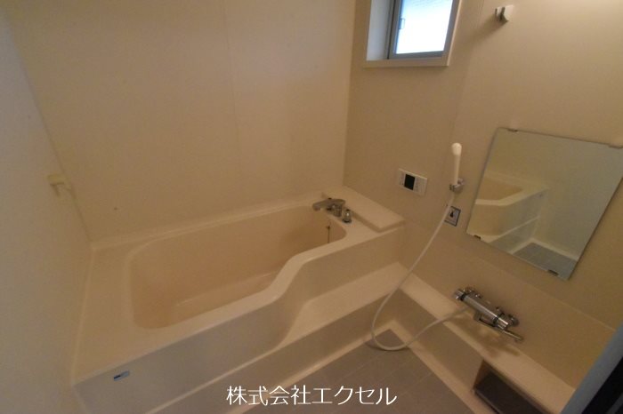 バス・シャワールーム　同建物別室の写真です。