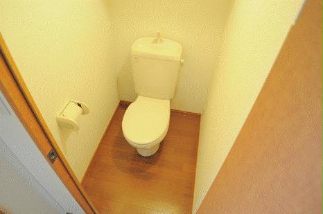 トイレ　備品や設備仕様は号室等により異なります現地をご確認下さい。