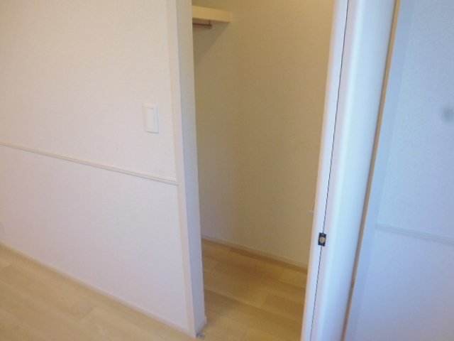 収納　ウォークインクローゼット