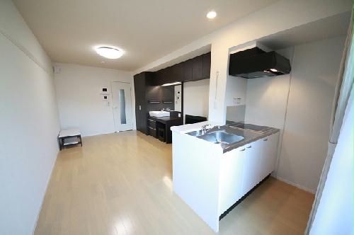 居室・リビング　高遮音界壁・防音パイプを使用した遮音性に優れたお部屋です！