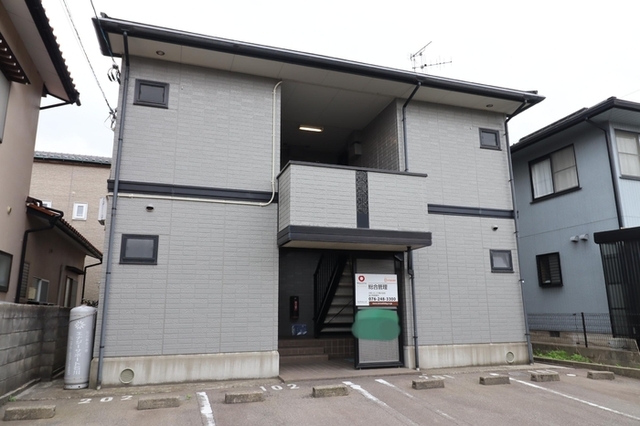 建物外観　建物外観