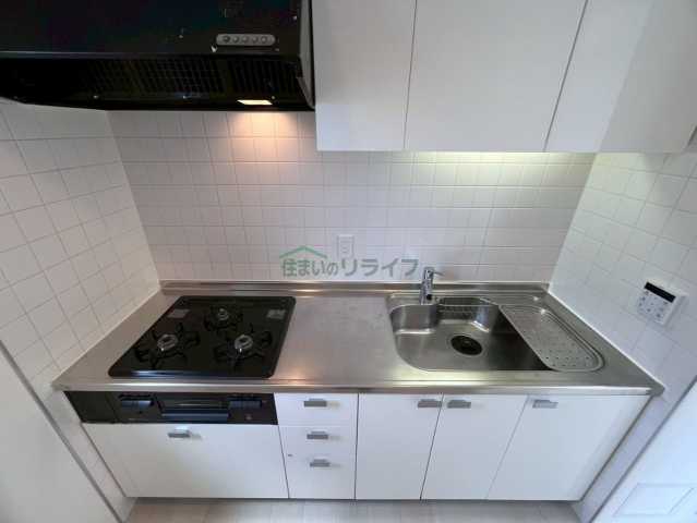 キッチン　※参考写真です。別部屋になります。