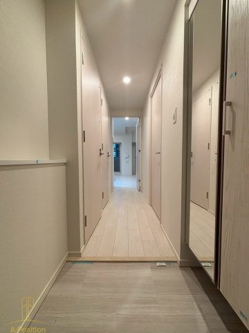 玄関　スプランディッド上本町WEST