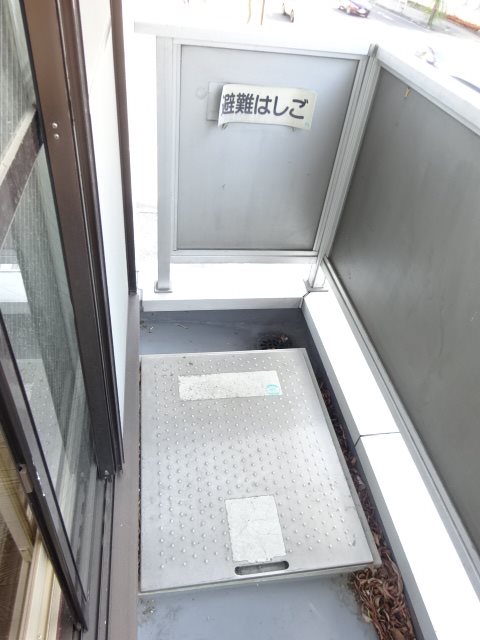 バルコニー　画像は206号室です（参考）