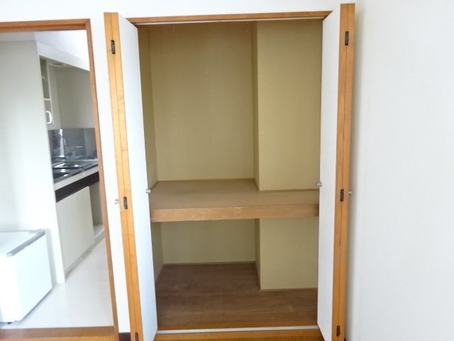 収納　画像は206号室です（参考）