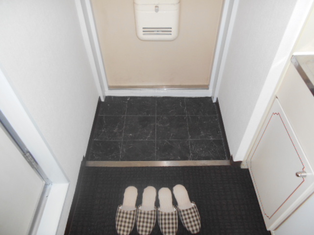 玄関　玄関です。
