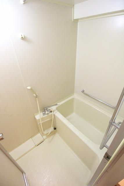 バス・シャワールーム　★お問い合わせはタウンハウジングまで★