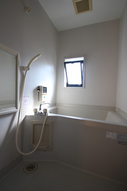 バス・シャワールーム　別号室の写真です