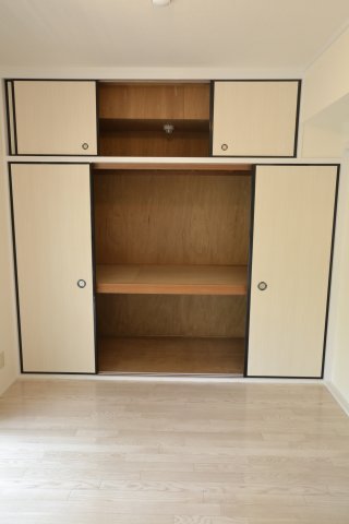 収納　同物件、別号室の写真です。