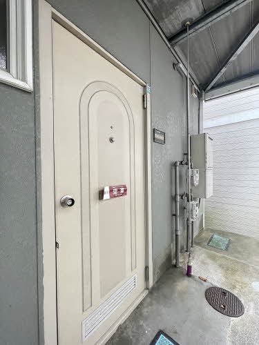 セキュリティ　玄関