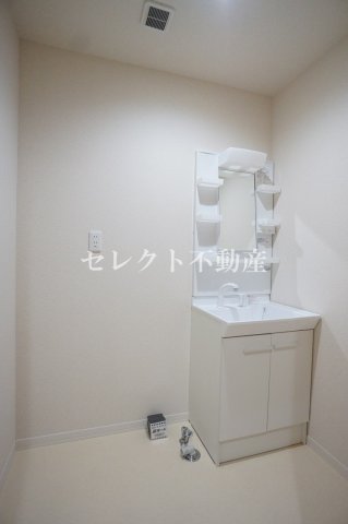 洗面設備　【フローラル古城 A棟】