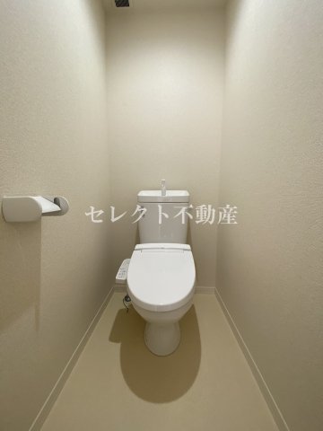 トイレ　【フローラル古城 A棟】