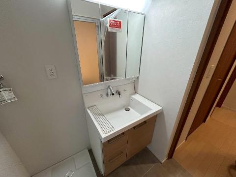 洗面設備　洗髪洗面化粧台