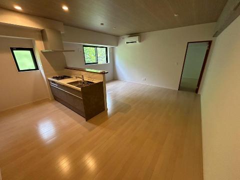 居室・リビング　リビング