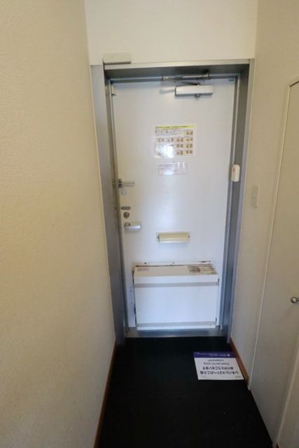 玄関　★見学希望等はタウンハウジング中央林間店までお気軽に♪★