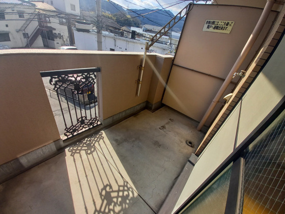 バルコニー　※別部屋の写真です