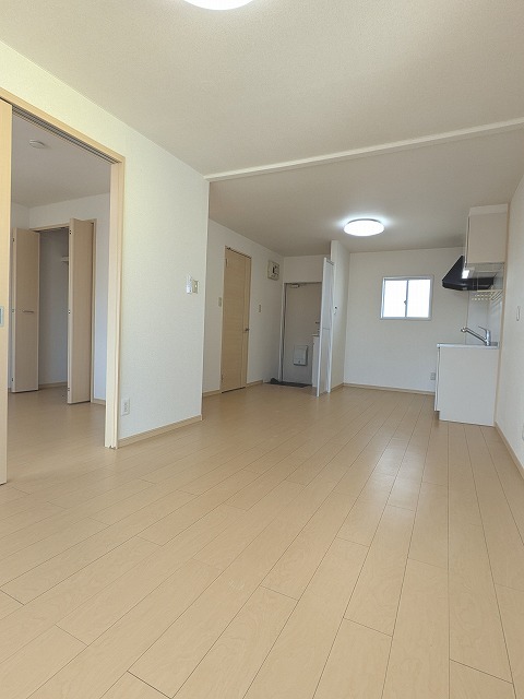 居室・リビング　１３．３帖のＬＤＫ！