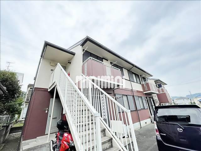 建物外観　【オンライン接客可能】外観もきれいになりました