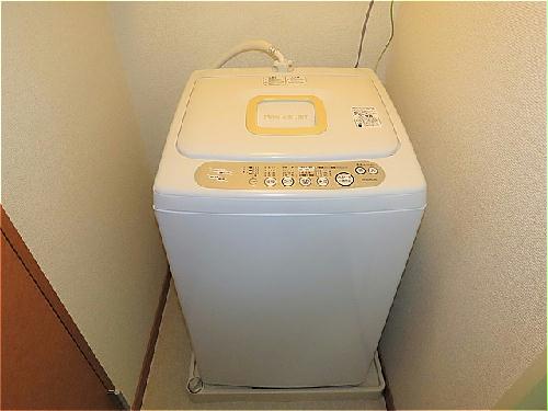 その他設備　洗濯機も付いています