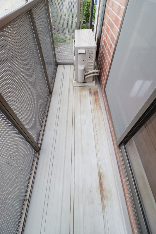 バルコニー　図面と現状に相違がある場合には現状を優先